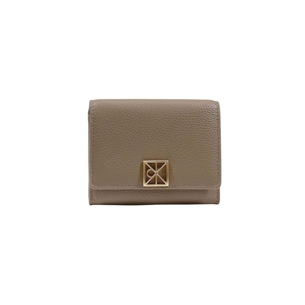 Calvin Klein Beige Leather Women's Wallet